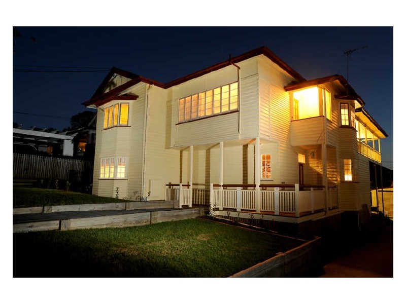 37 Martha Street, Camp Hill QLD 4152