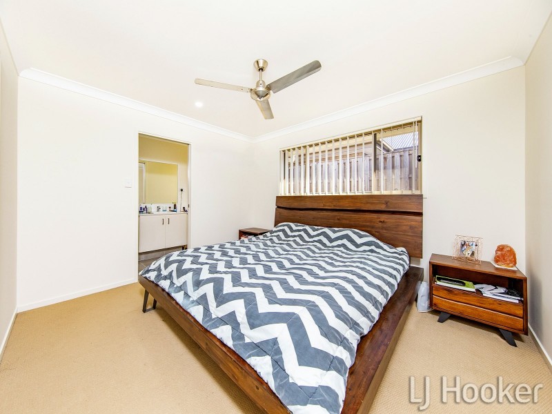 43 Augusta Boulevard, Pimpama QLD 4209