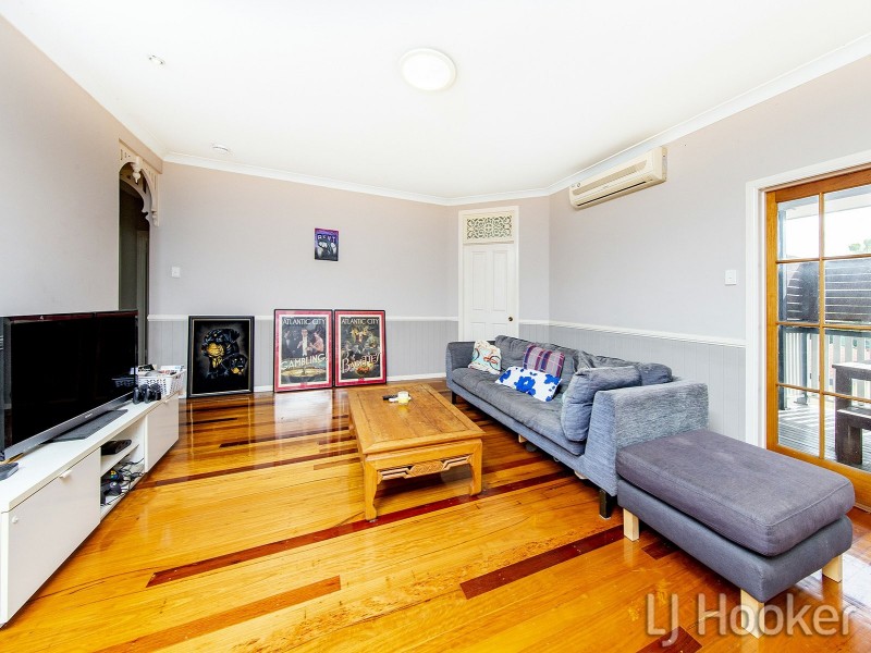 4a Cannondale Street, Cannon Hill QLD 4170