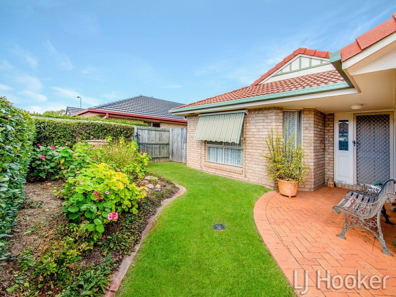 18 Tracey Street, Wynnum West QLD 4178