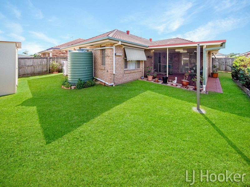 18 Tracey Street, Wynnum West QLD 4178