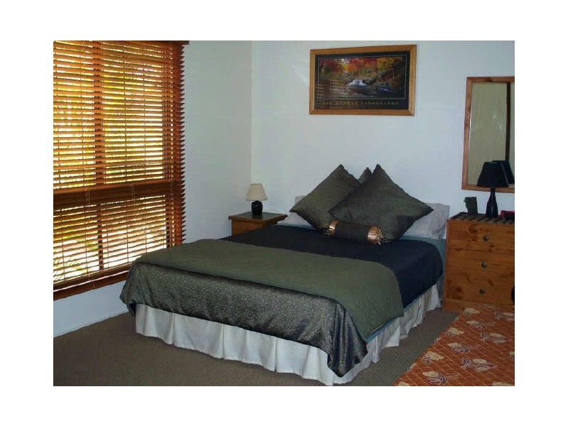 154 Junction Road, Morningside QLD 4170