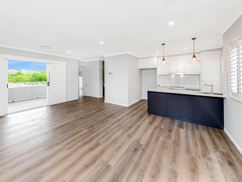 8/2 Quinn Street, Toowong QLD 4066