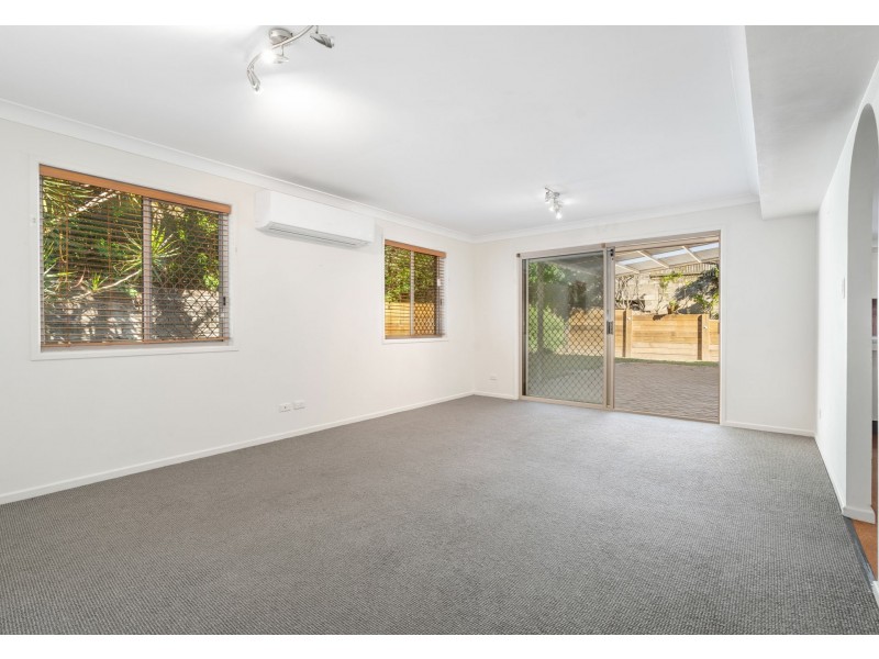 8 Selangor Place, Carina QLD 4152