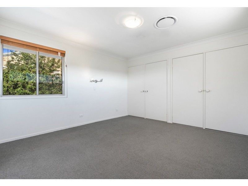 8 Selangor Place, Carina QLD 4152