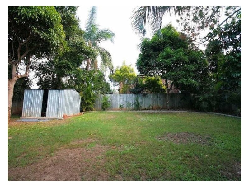 12 Little John Street, Daisy Hill QLD 4127
