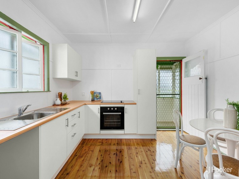 61 Aster Street, Cannon Hill QLD 4170