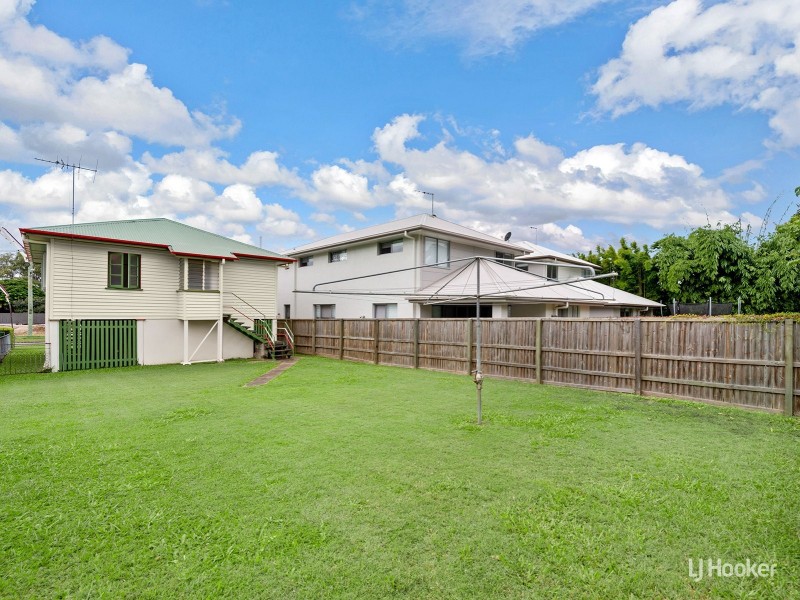 61 Aster Street, Cannon Hill QLD 4170