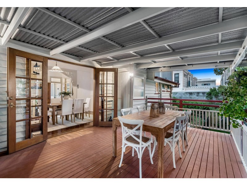 366 Hawthorne Road, Hawthorne QLD 4171