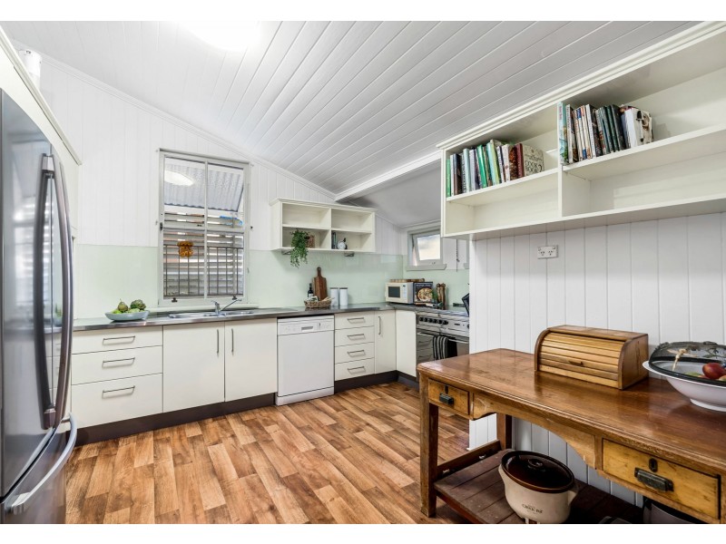 366 Hawthorne Road, Hawthorne QLD 4171