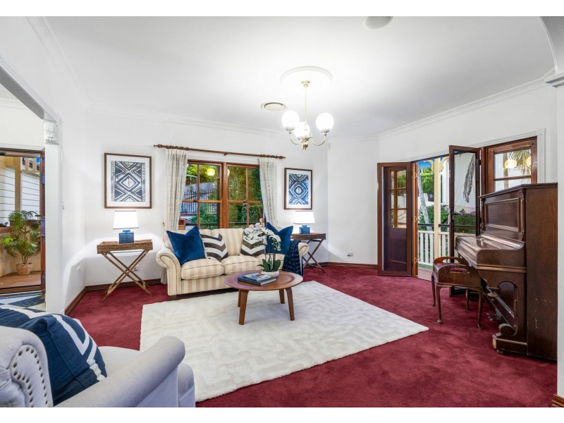 15 Rembrandt Street, Carina QLD 4152