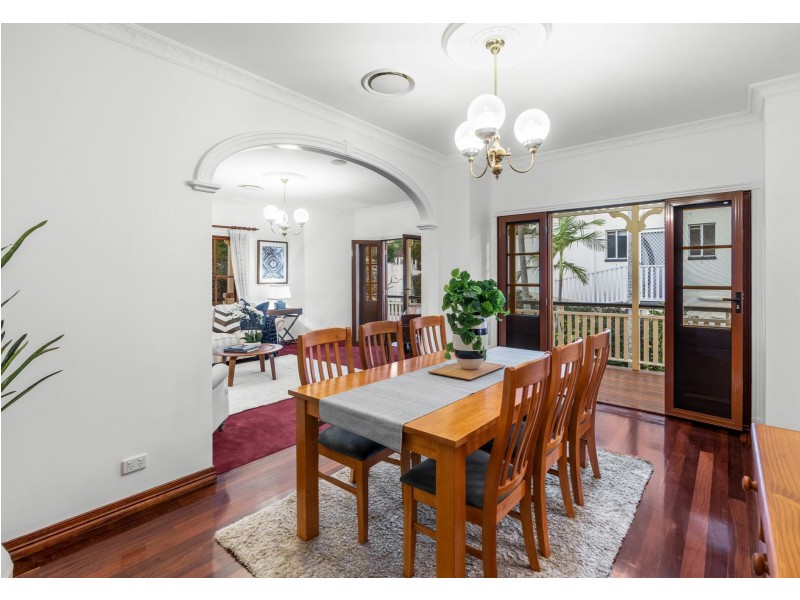15 Rembrandt Street, Carina QLD 4152