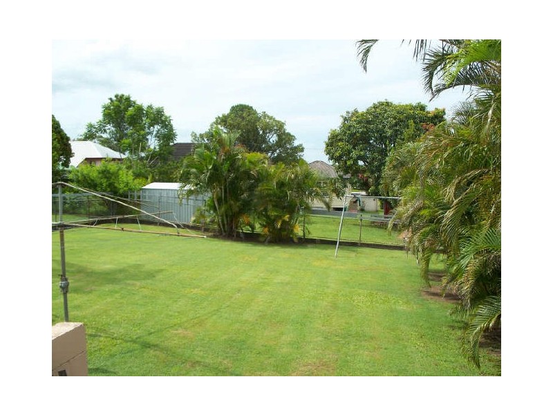 390 Richmond Road, Cannon Hill QLD 4170