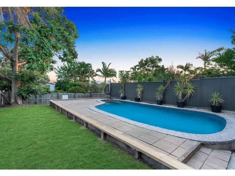 15 Edge Street, Murarrie QLD 4172