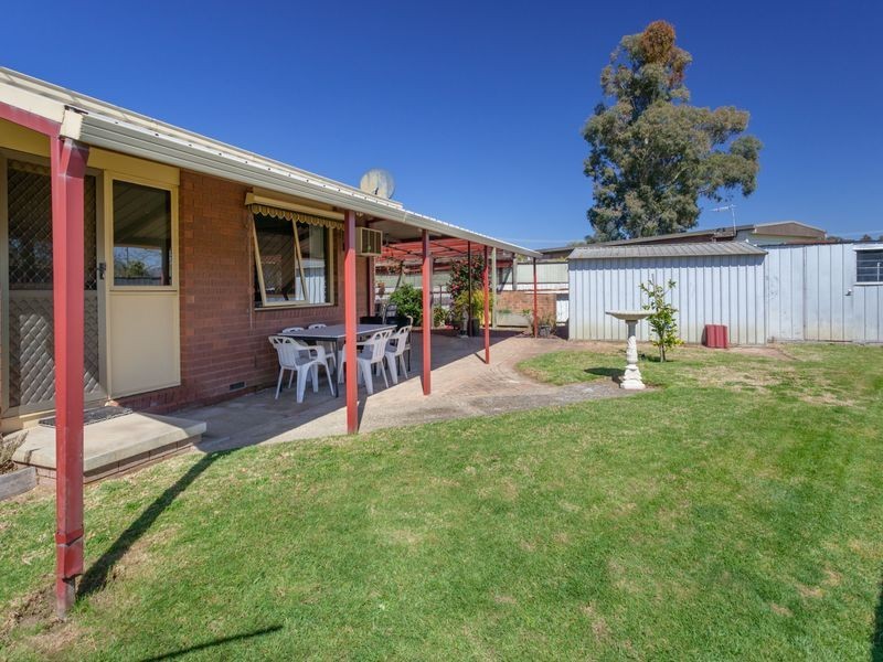 8 Garnet Circuit, Wodonga VIC 3690