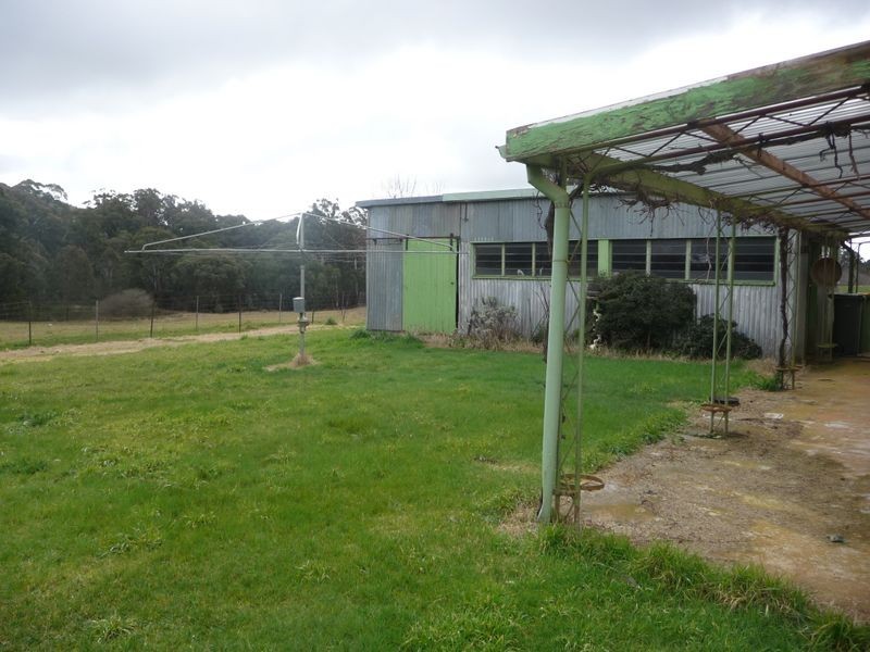 13 Johnsons Lane, Stanley VIC 3747