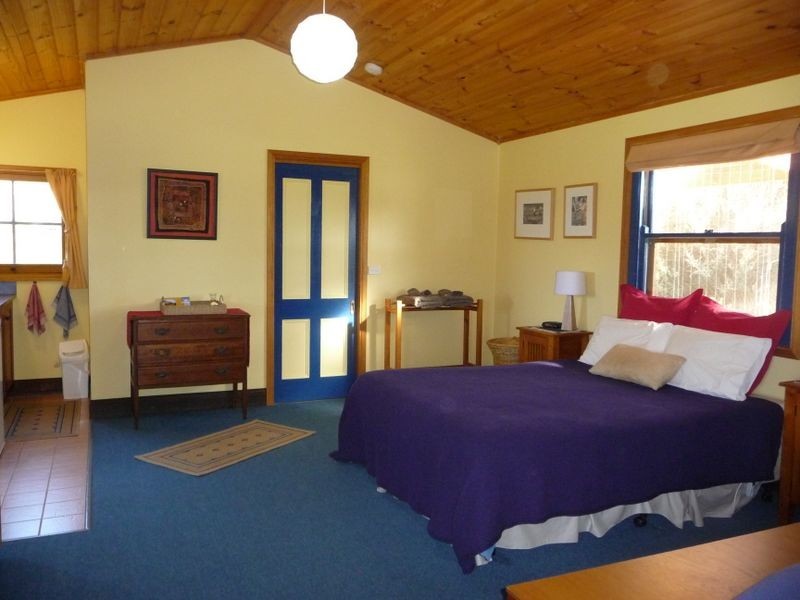 331 Reids Way, Wooragee VIC 3747