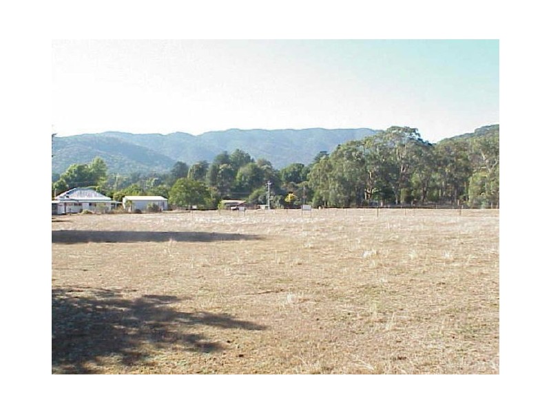 3 Peaks Estate/ View Rise, Bright VIC 3741