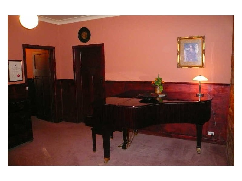 4 Johnsons Lane, Stanley VIC 3747