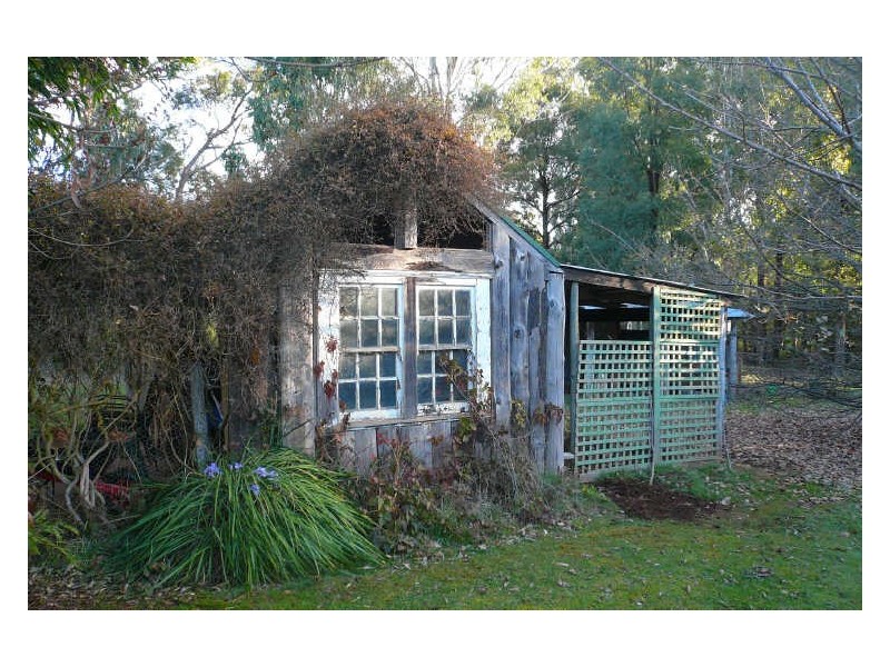 4 Johnsons Lane, Stanley VIC 3747