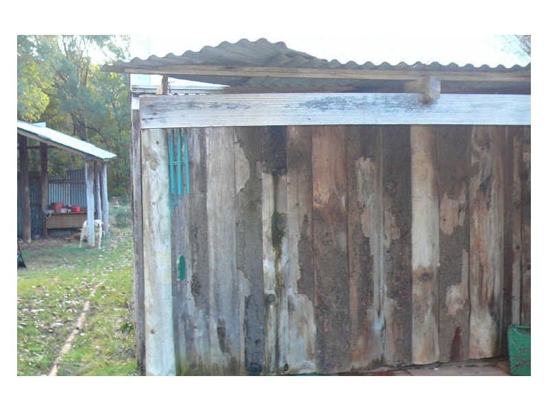 4 Johnsons Lane, Stanley VIC 3747