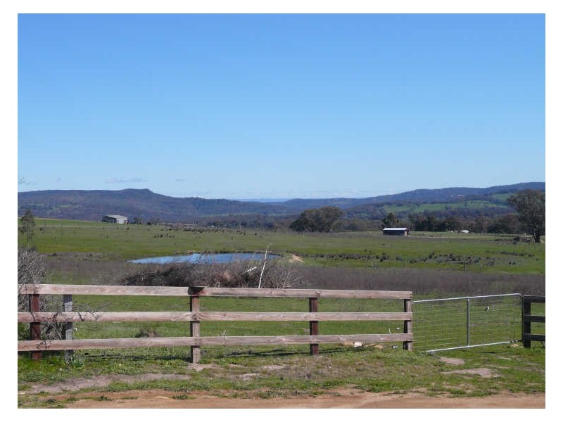 78 Magpie Lane, Wooragee VIC 3747