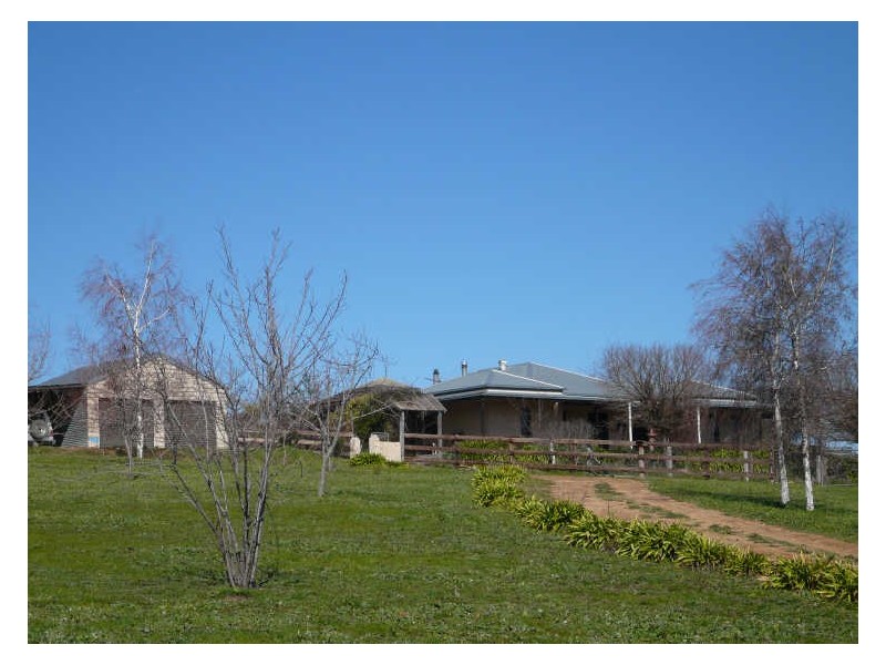78 Magpie Lane, Wooragee VIC 3747
