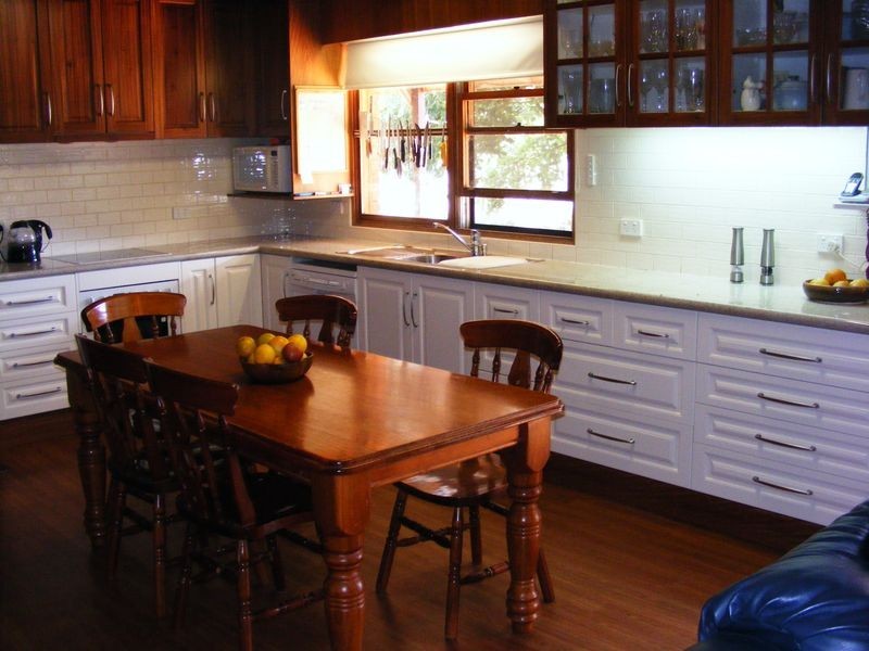 11 Circular Creek Road, Stanley VIC 3747