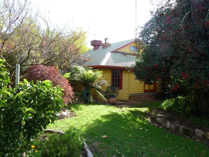 98 Mt Stanley Rd, Stanley VIC 3747