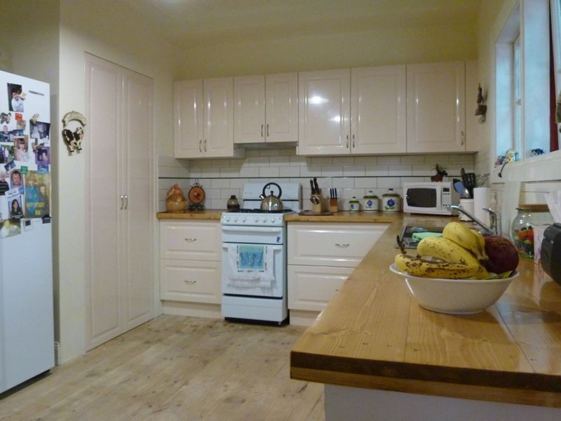 98 Mt Stanley Rd, Stanley VIC 3747