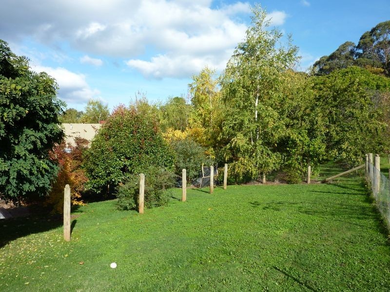 98 Mt Stanley Rd, Stanley VIC 3747