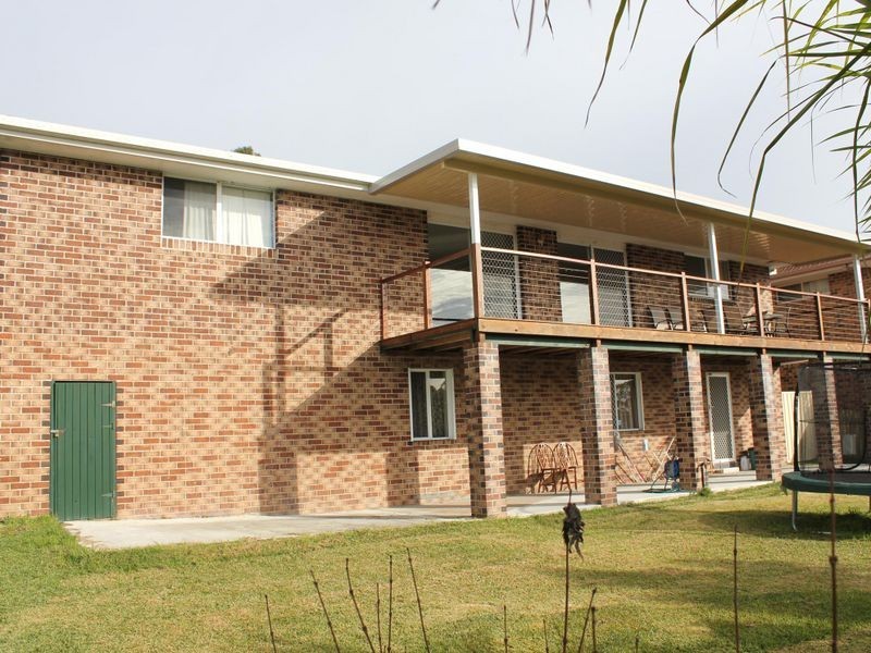 32 Talawong Drive, Taree NSW 2430