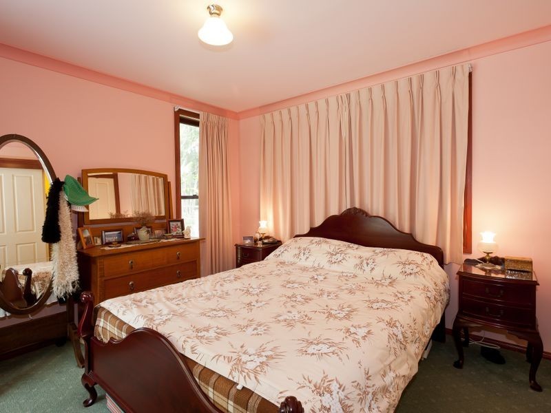 5 Eucalypt Close, Old Bar NSW 2430