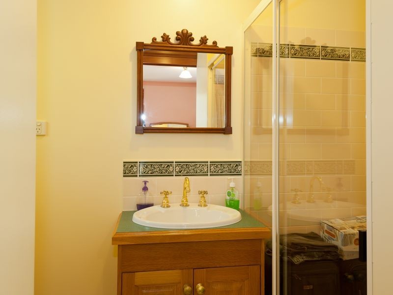 5 Eucalypt Close, Old Bar NSW 2430