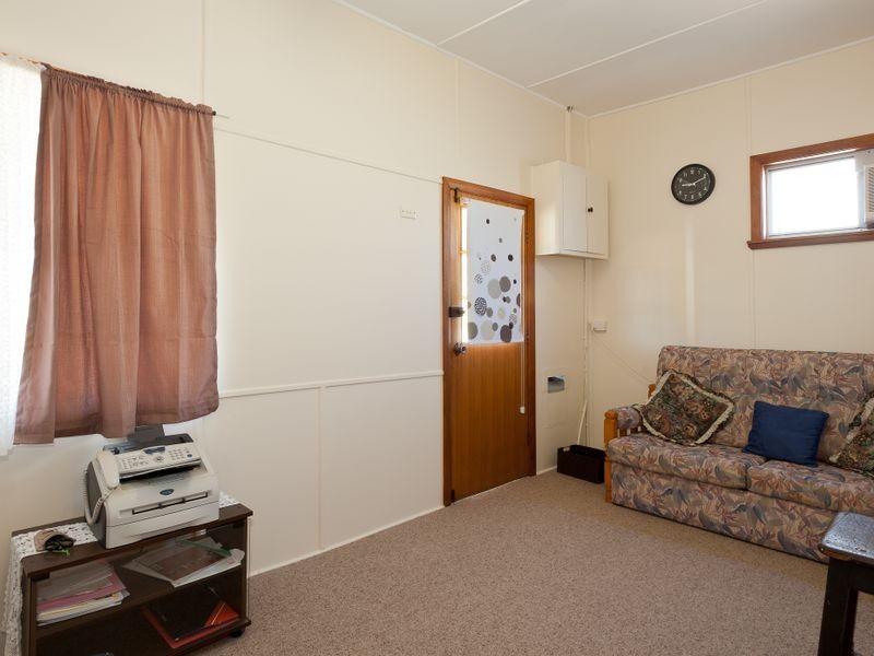 8 Manchester Street, Tinonee NSW 2430