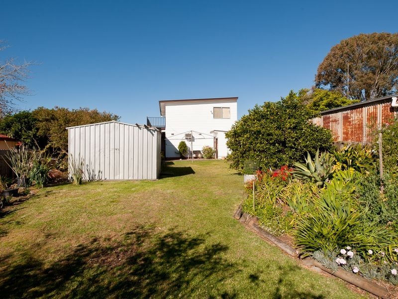 8 Manchester Street, Tinonee NSW 2430