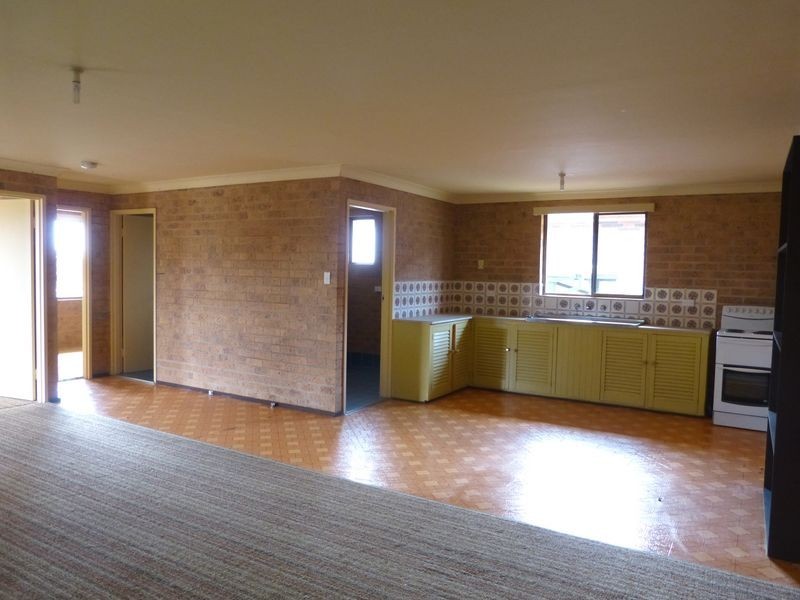 5 Flinders Street, Taree NSW 2430
