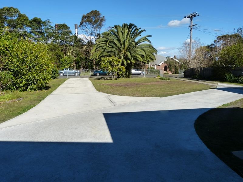 19 Railway Parade, Taree NSW 2430