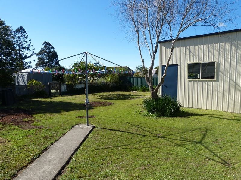 19 Railway Parade, Taree NSW 2430