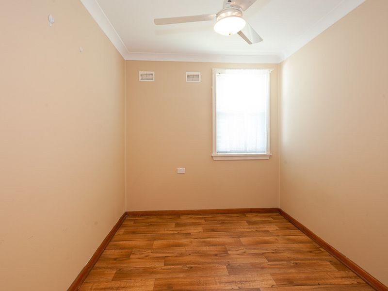 24 Ronald Road, Taree NSW 2430