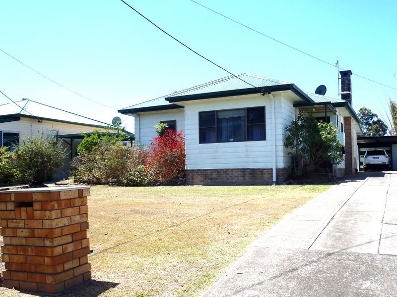 15 Railway Parade, Taree NSW 2430