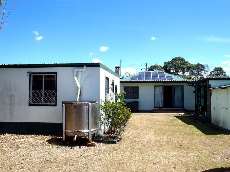 15 Railway Parade, Taree NSW 2430
