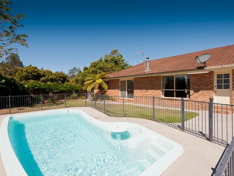 19 Harrogate Lane, Old Bar NSW 2430