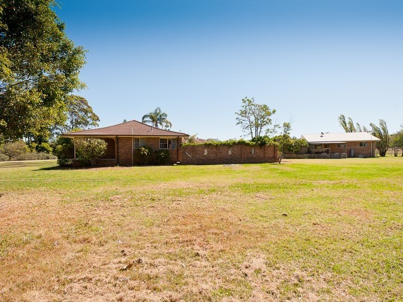 19 Harrogate Lane, Old Bar NSW 2430