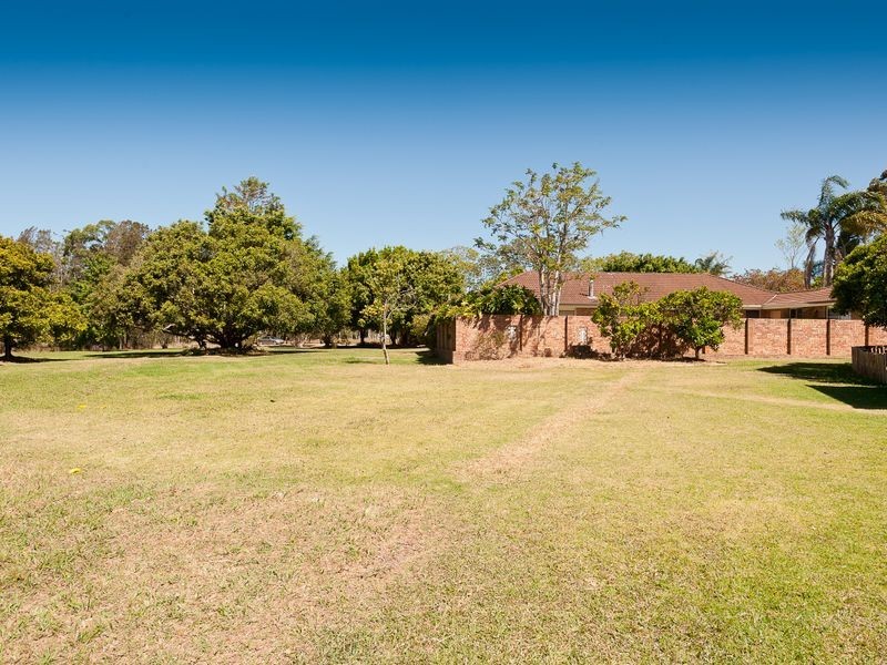 19 Harrogate Lane, Old Bar NSW 2430