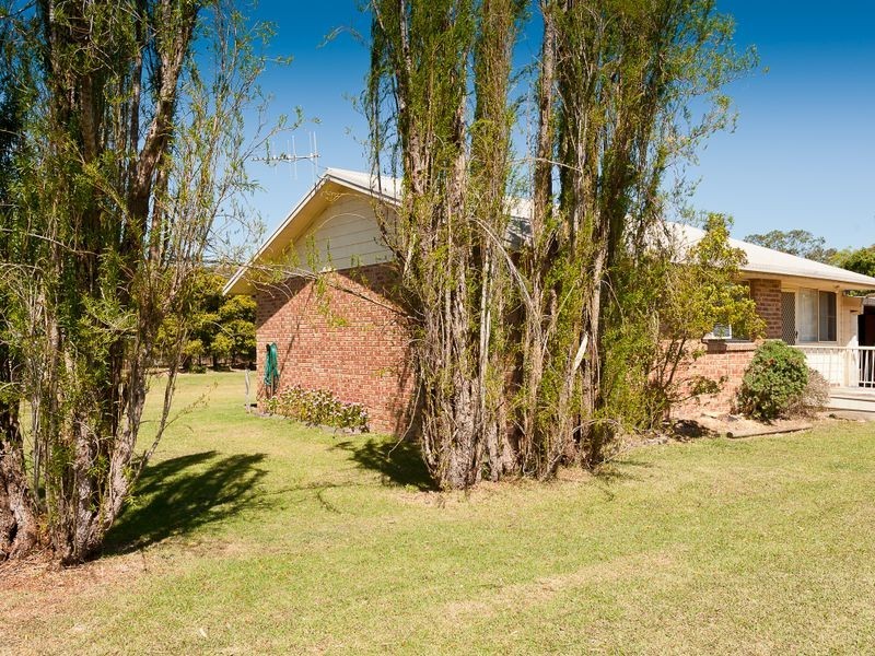 19 Harrogate Lane, Old Bar NSW 2430