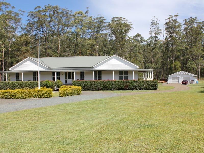 8 Peppermint Close, Old Bar NSW 2430