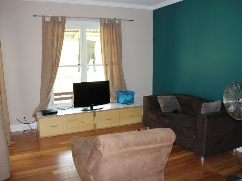 8 Peppermint Close, Old Bar NSW 2430