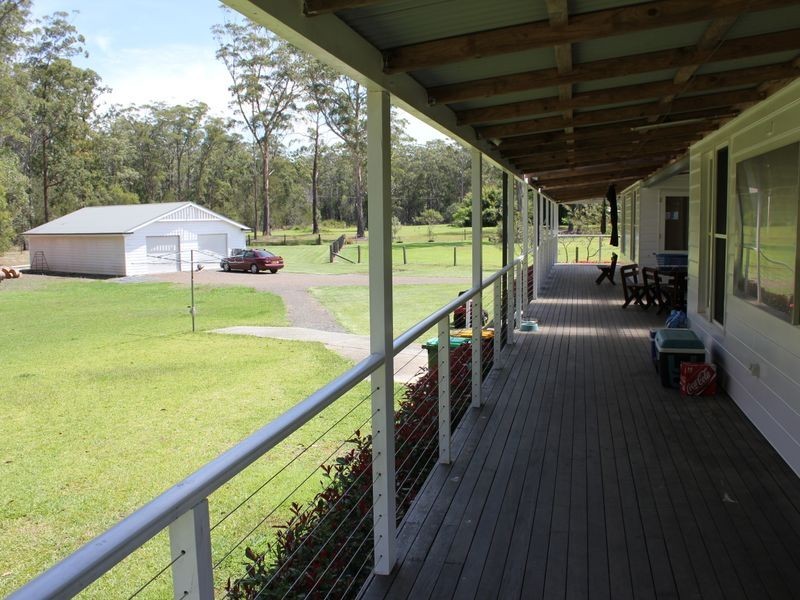 8 Peppermint Close, Old Bar NSW 2430