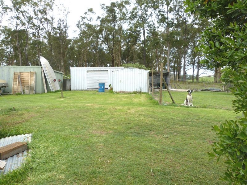 5256 Bucketts Way, Burrell Creek NSW 2429